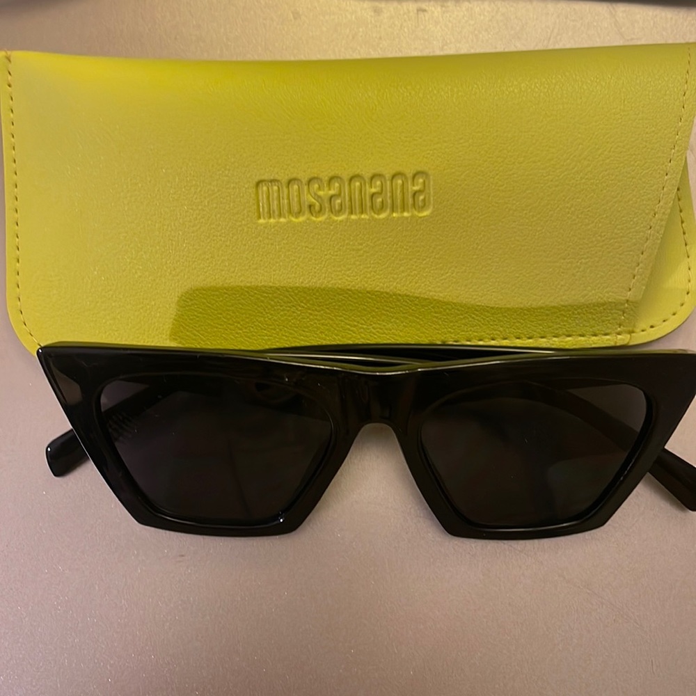 Chic Sunglasses